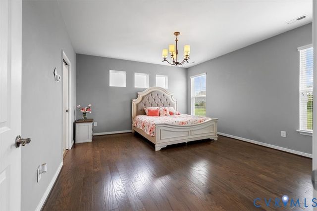 10137 Cameron Ridge Dr, Ashland, VA 23005