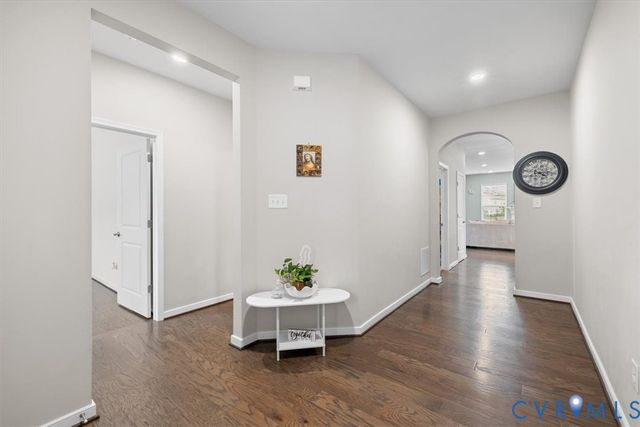 10137 Cameron Ridge Dr, Ashland, VA 23005