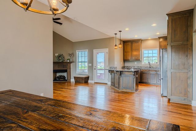 139 N Stallion Drive, Cowpens, SC 29330