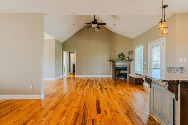 139 N Stallion Drive, Cowpens, SC 29330