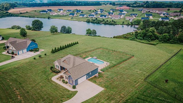 139 N Stallion Drive, Cowpens, SC 29330
