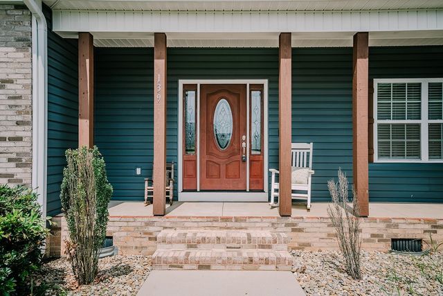 139 N Stallion Drive, Cowpens, SC 29330