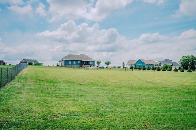 139 N Stallion Drive, Cowpens, SC 29330
