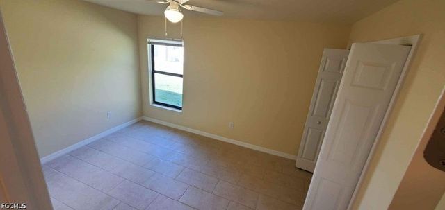 811 SE 24th AVE, Cape Coral, FL 33990
