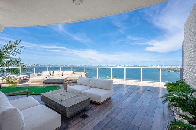 488 NE 18th St PH15, Miami, FL 33132