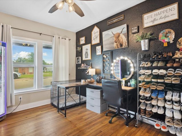 309 E 3rd Street, Maypearl, TX 76064