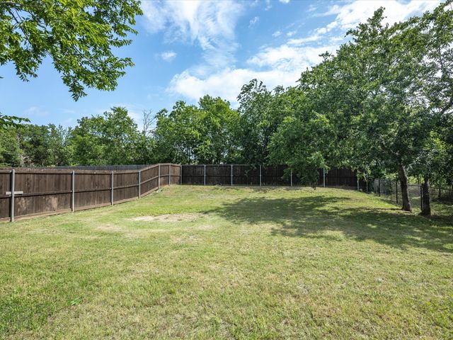 309 E 3rd Street, Maypearl, TX 76064