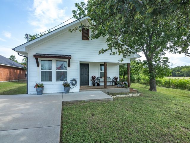 309 E 3rd Street, Maypearl, TX 76064