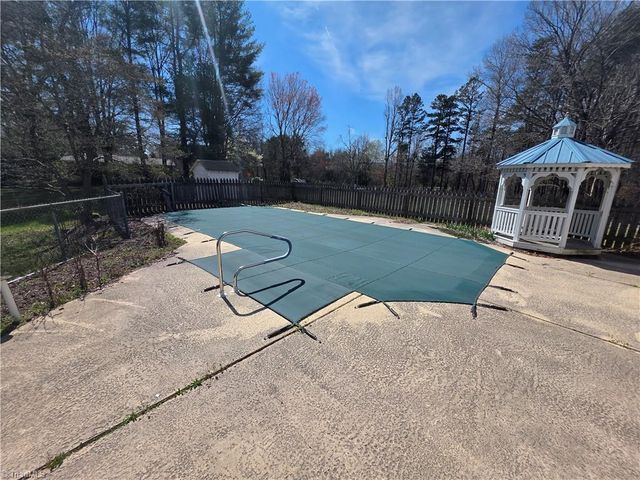 2797 Harper Road, Clemmons, NC 27012