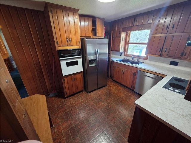 2797 Harper Road, Clemmons, NC 27012