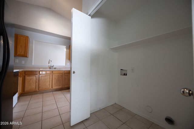 13344 W DESERT Lane, Surprise, AZ 85374