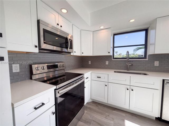 110 N Delaware Boulevard 10C, Jupiter, FL 33458
