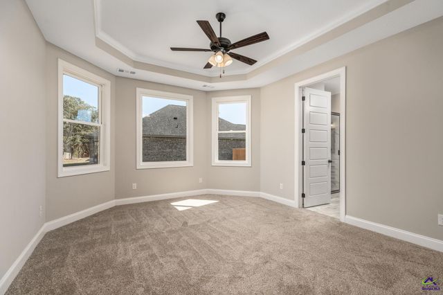 103 Hunt's Landing Drive, Kathleen, GA 31047