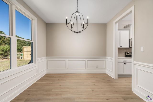 103 Hunt's Landing Drive, Kathleen, GA 31047