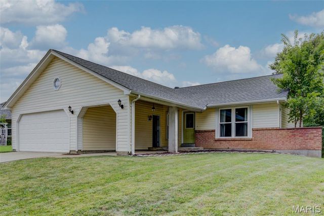 1937 Rule Avenue, Maryland Heights, MO 63043