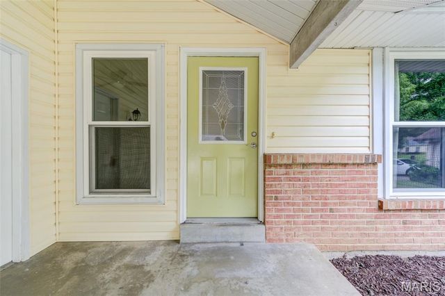 1937 Rule Avenue, Maryland Heights, MO 63043
