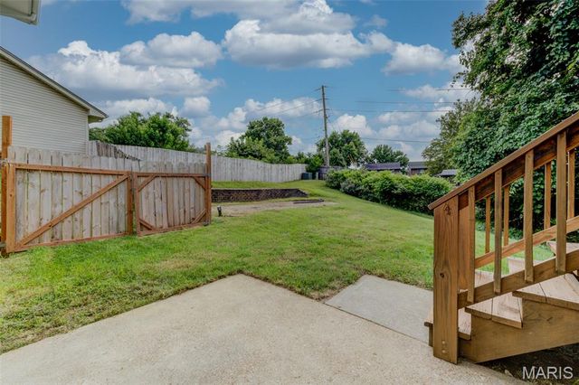 1937 Rule Avenue, Maryland Heights, MO 63043