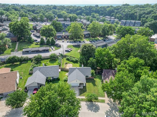 1937 Rule Avenue, Maryland Heights, MO 63043