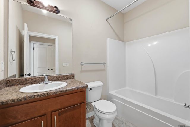 8618 Forest Glen Ave, Baton Rouge, LA 70812