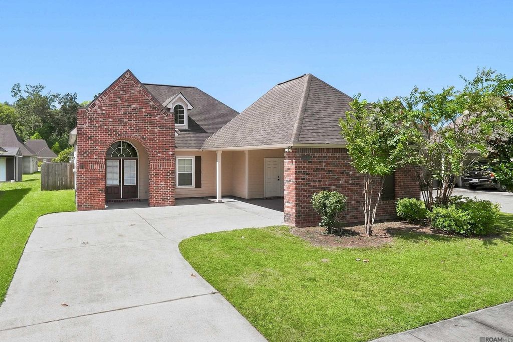8618 Forest Glen Ave, Baton Rouge, LA 70812