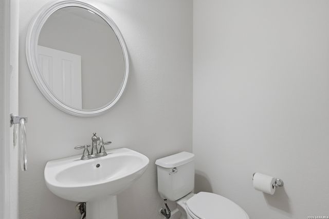 2606 Leakey, San Antonio, TX 78251