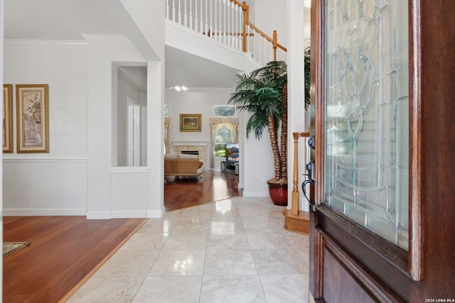 2606 Leakey, San Antonio, TX 78251