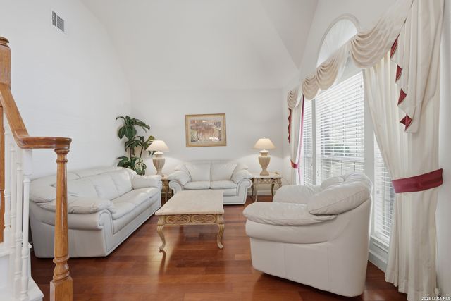 2606 Leakey, San Antonio, TX 78251