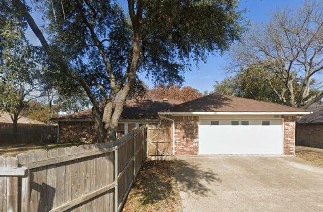 1110 Redman Lane, Duncanville, TX 75137