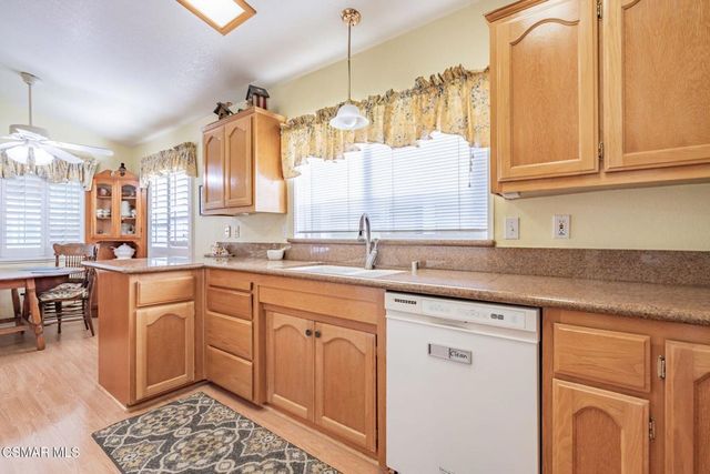 1215 Anchors Way Drive 242, Ventura, CA 93001