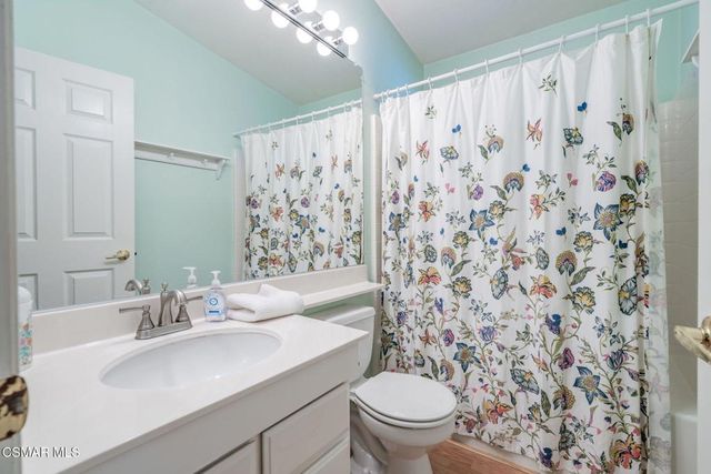 1215 Anchors Way Drive 242, Ventura, CA 93001