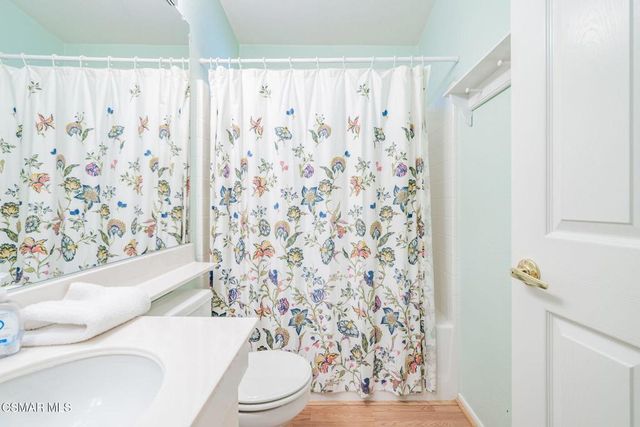1215 Anchors Way Drive 242, Ventura, CA 93001