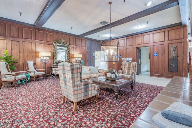 1215 Anchors Way Drive 242, Ventura, CA 93001