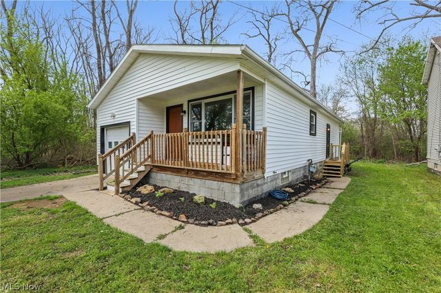 1282 Cordova Avenue, Akron, OH 44320