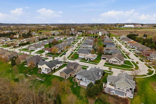 465 Pickett STREET, Plymouth, WI 53073