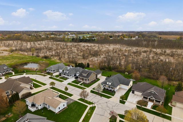 465 Pickett STREET, Plymouth, WI 53073