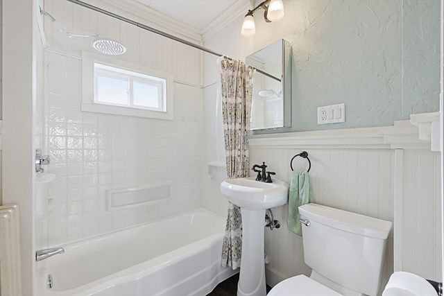 73 Taylor St, Malden, MA 02148