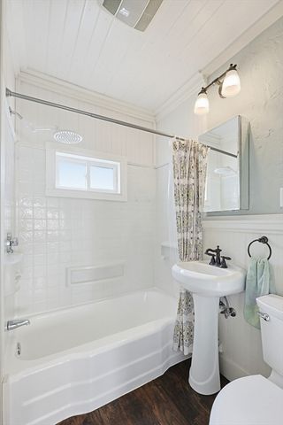 73 Taylor St, Malden, MA 02148