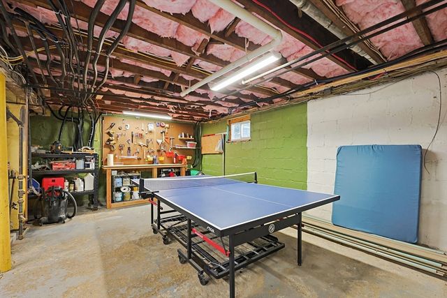73 Taylor St, Malden, MA 02148
