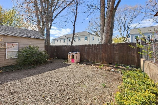 73 Taylor St, Malden, MA 02148