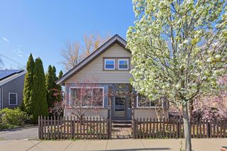 73 Taylor St, Malden, MA 02148