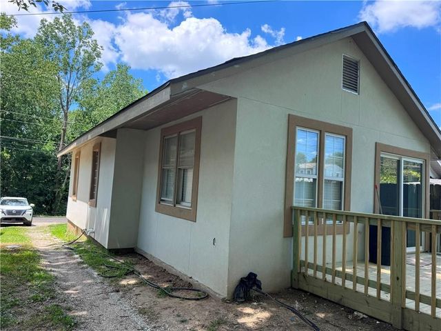 103 S 22nd Street, Kansas City, KS 66102