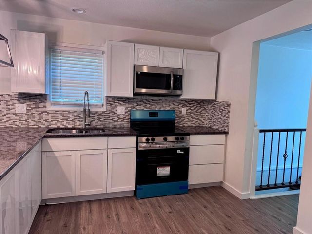 103 S 22nd Street, Kansas City, KS 66102