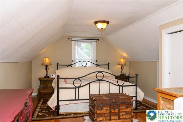 522 East Main Street, Bath Boro, PA 18014