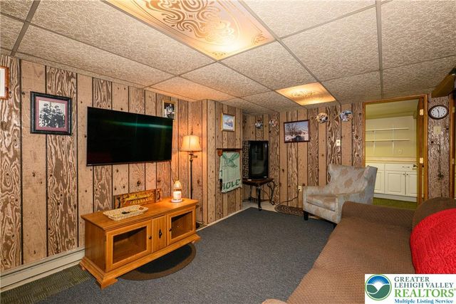 522 East Main Street, Bath Boro, PA 18014