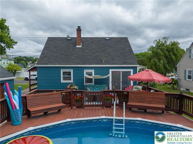 522 East Main Street, Bath Boro, PA 18014