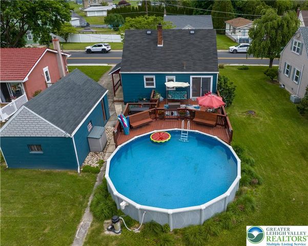 522 East Main Street, Bath Boro, PA 18014