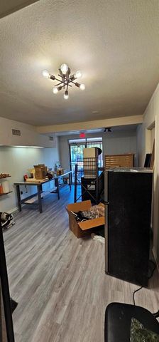 4209 Broadway Avenue 102, Haltom City, TX 76117