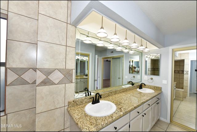 5852 MIRA SERENA Drive, El Paso, TX 79912