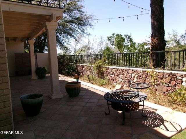 5852 MIRA SERENA Drive, El Paso, TX 79912