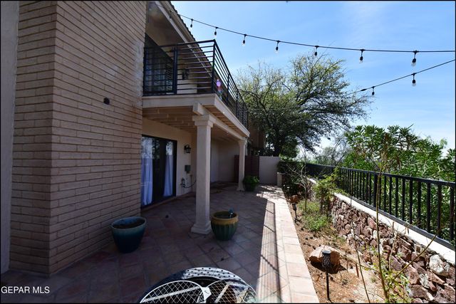 5852 MIRA SERENA Drive, El Paso, TX 79912